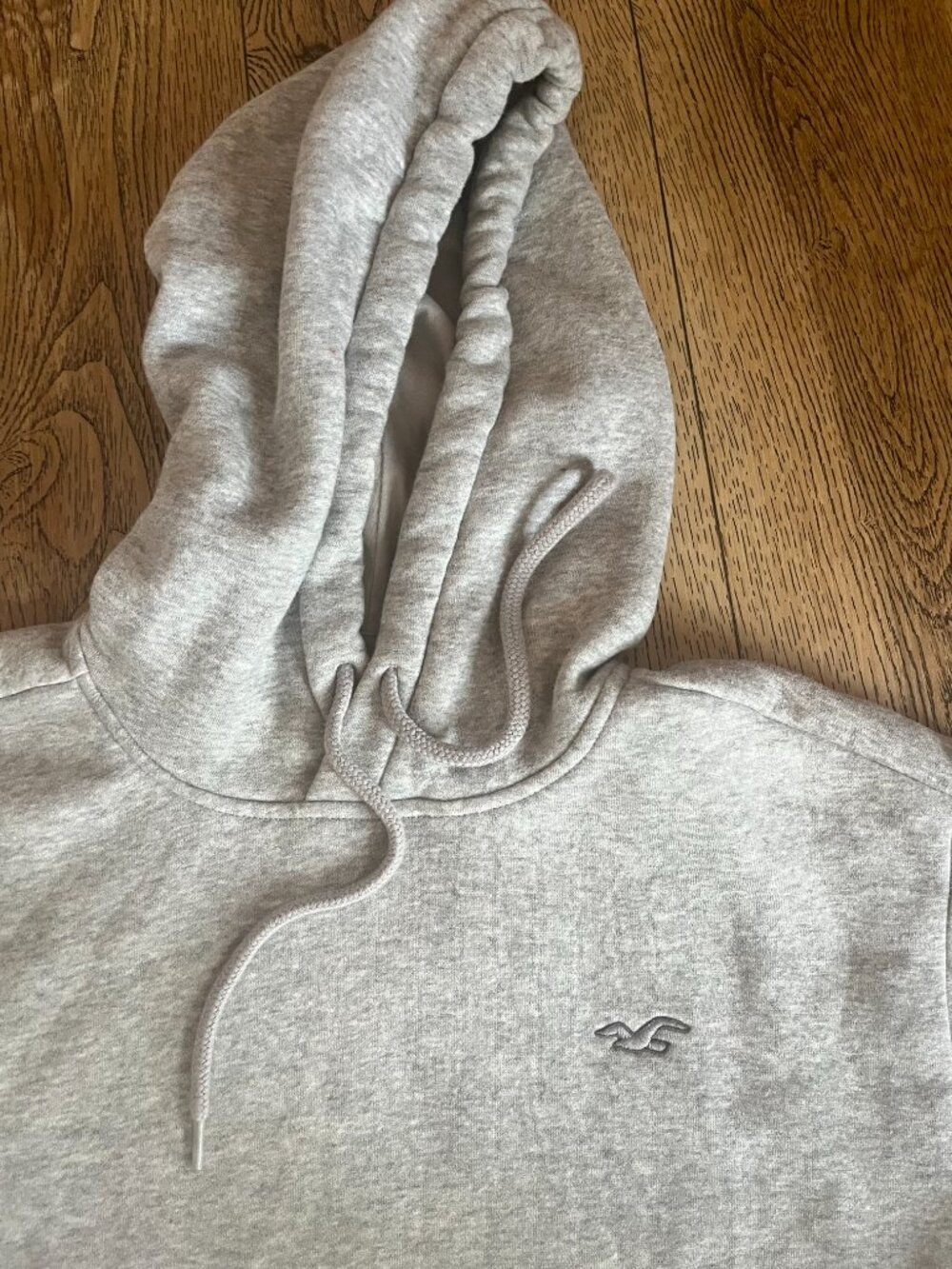 Hollister Men’s (unisex) Pullover Fleece Hoodie Logo Sz M Heather Grey - Picture 2 of 8